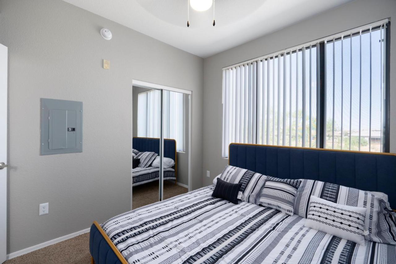 דירות Luxury Mountain View 2Br With Balcony Located In סקוטסדייל מראה חיצוני תמונה